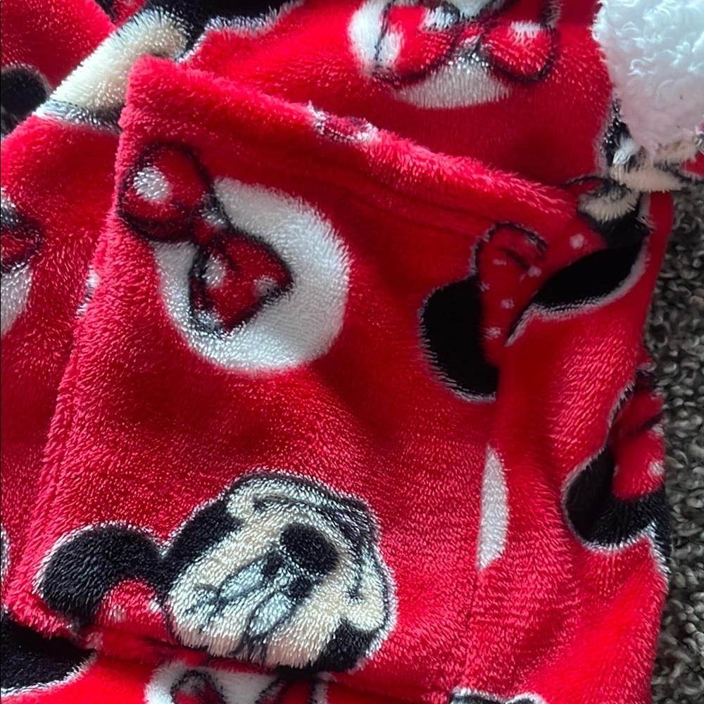 Disney Minnie Mouse Red and White Kids Pajama Robe - Picture 2 of 6